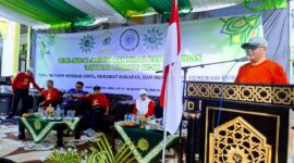 Bupati Gorontalo, Sofyan Puhi, saat menghadiri Milad ke-80 Panti Asuhan Aisyiyah Limboto