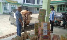 KLR Turun Tangan Bantu Korban Banjir Biawu, Bukti Komunitas Motor Peduli Kemanusiaan